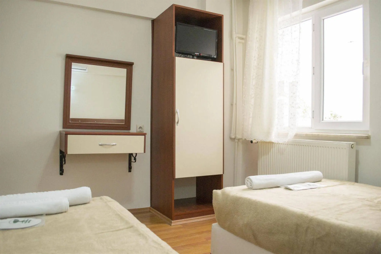 Yildirim Hotel