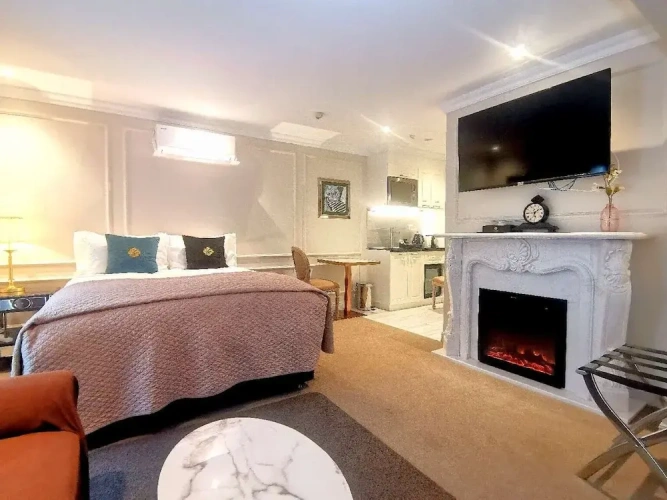 Luxury Junior Suite