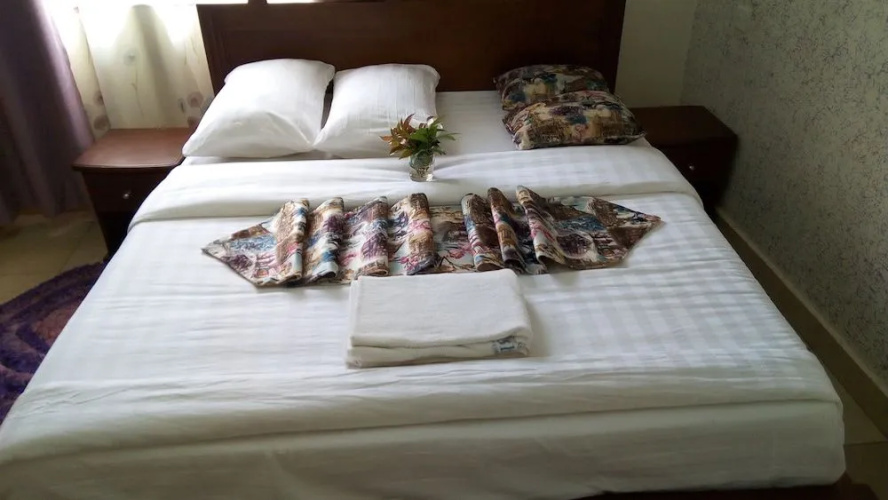 Shrine Comfort Inn