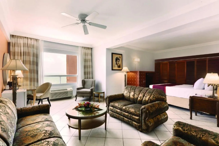 Ramada by Wyndham Princess Belize City photo 13