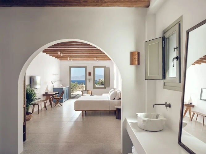 Private Jacuzzi Double Suite with sea view