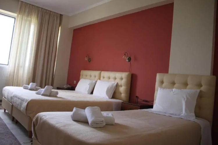 Classic Triple room