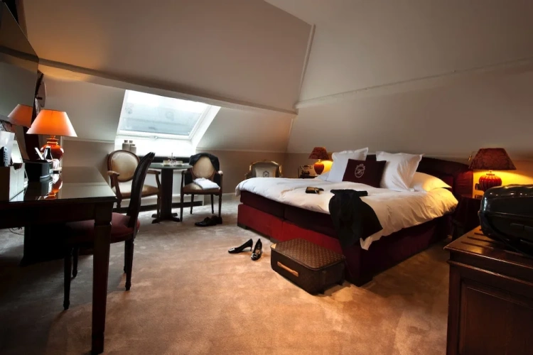 Triple Suite