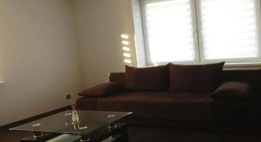 Krzywa Home