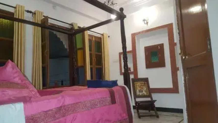 Hari Niwas Guest House
