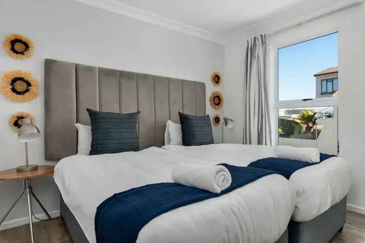 Monte Blu B8 - Adults Only