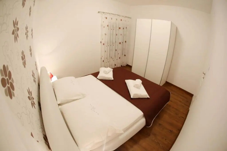 Apartment Kala