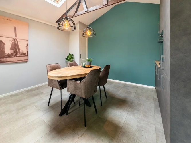 Comfortable Holiday Home With Garden