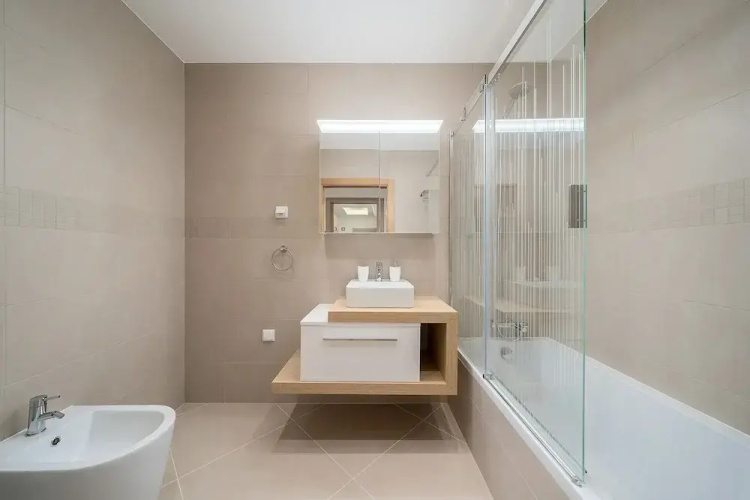Lagos Modern 2 With Pool by Homing