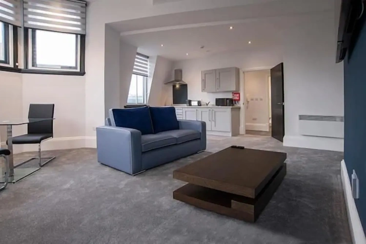 1 Bedroom Apartment