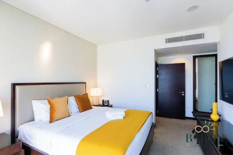 Stylish 1BR unit Address Marina