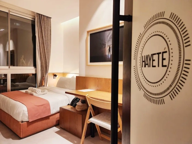 Standard Double room with city view