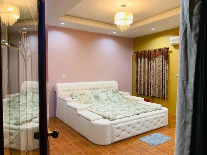 3 Bedrooms Villa with balcony