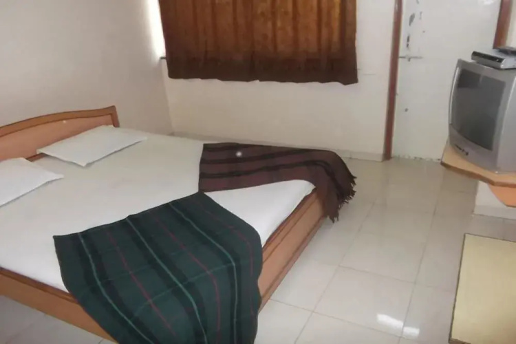 Hotel Sahyadhri