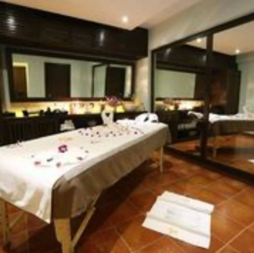 Deltin Suites
