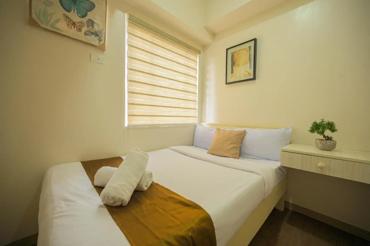 1 Bedroom Apartment with balcony