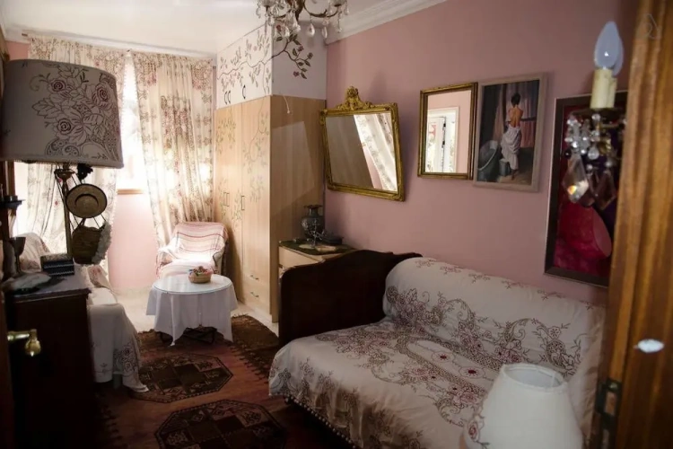 Standard Triple room with garden view