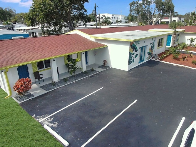 Palm Cove Motel - Dunedin, FL