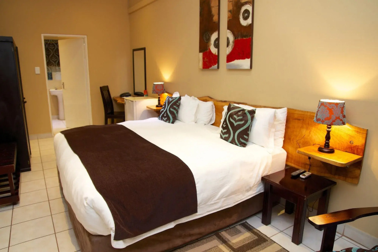 Destiny Lodge White River
