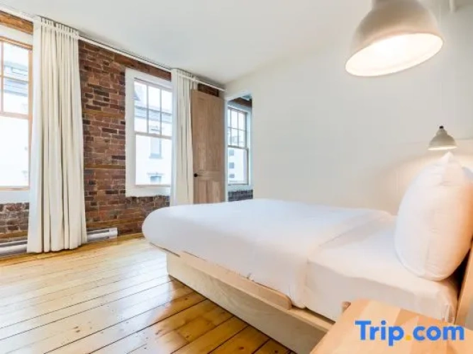 4 Bedrooms Cottage