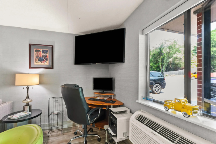 Quality Inn Harpers Ferry - Charles Town