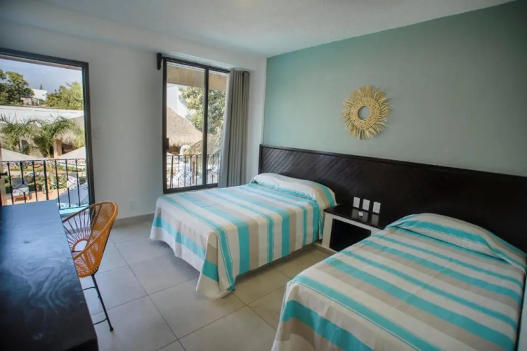 Hotel Camino Del Sol