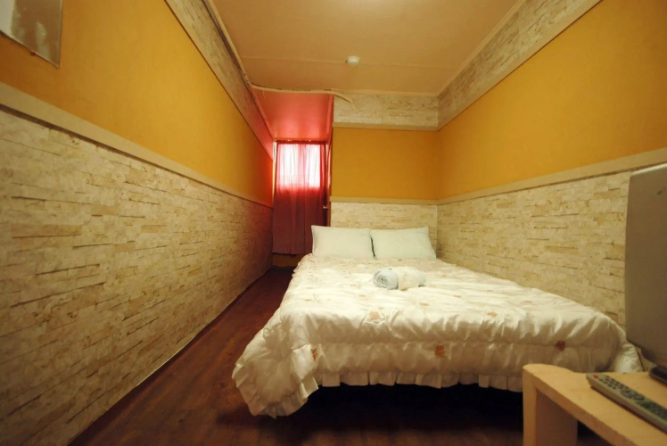 H2O Guesthouse
