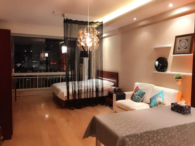 Apple Hotel