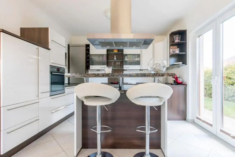 Privatzimmer Hemmingen-Eigenes Bad (6585)