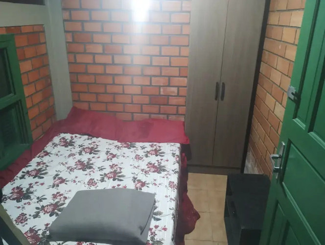 Janete Hostel Ingleses