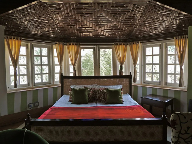 Colonel's Retreat Kashmir