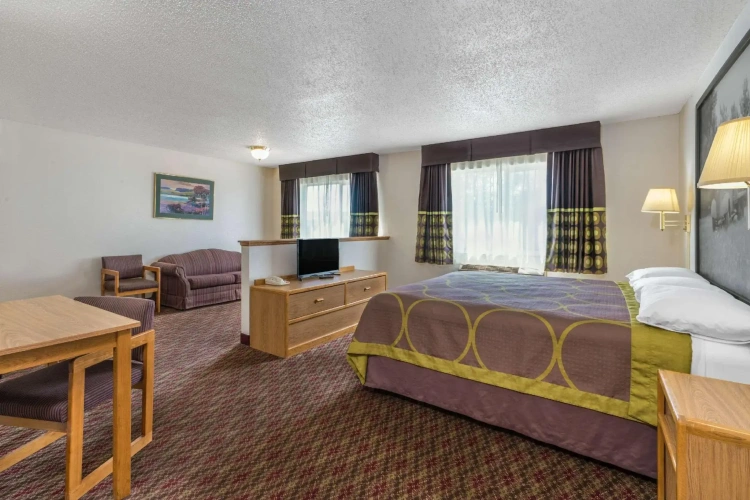 Deluxe Double Studio Suite