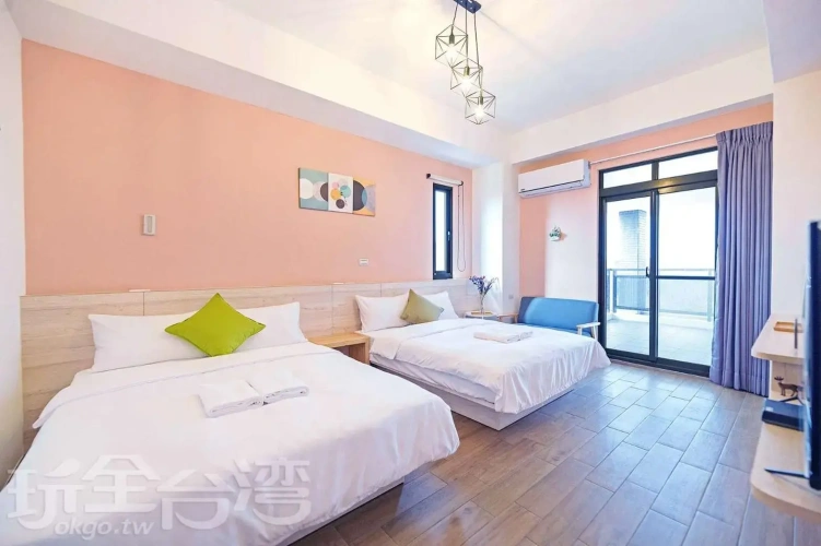 Deluxe Quadruple room