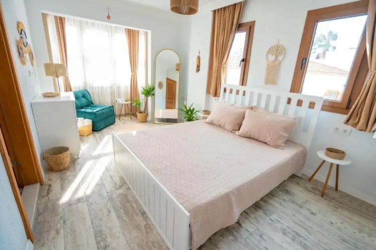 Deluxe Double room with partial sea view