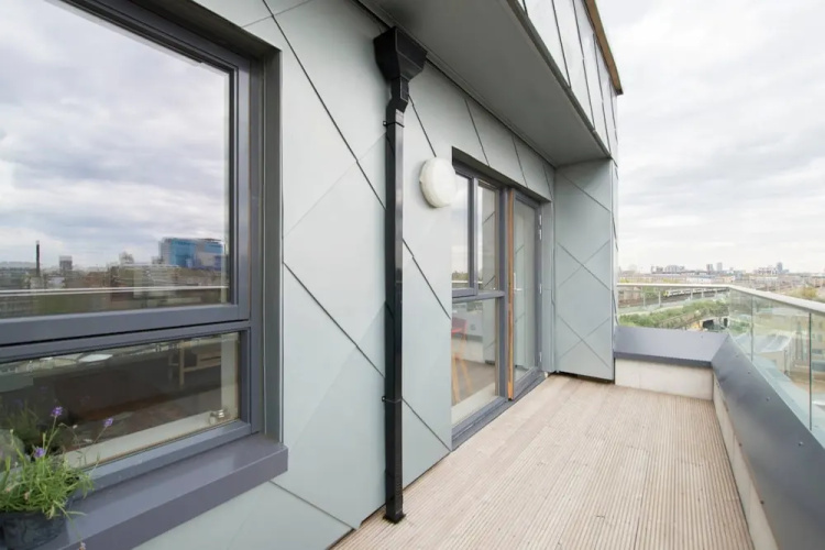 Bohemian Flat with Incredible View