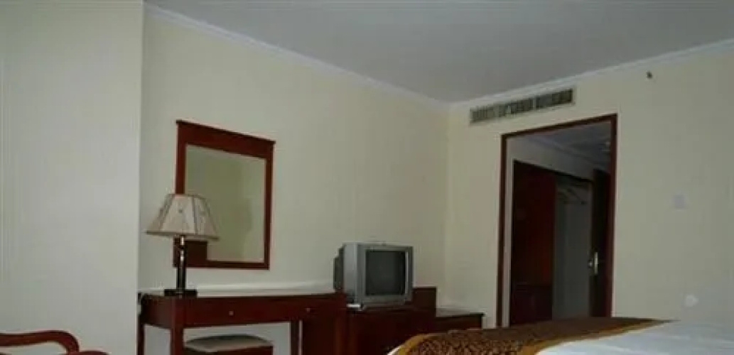 Ruiting Hotel Taidong - Qingdao