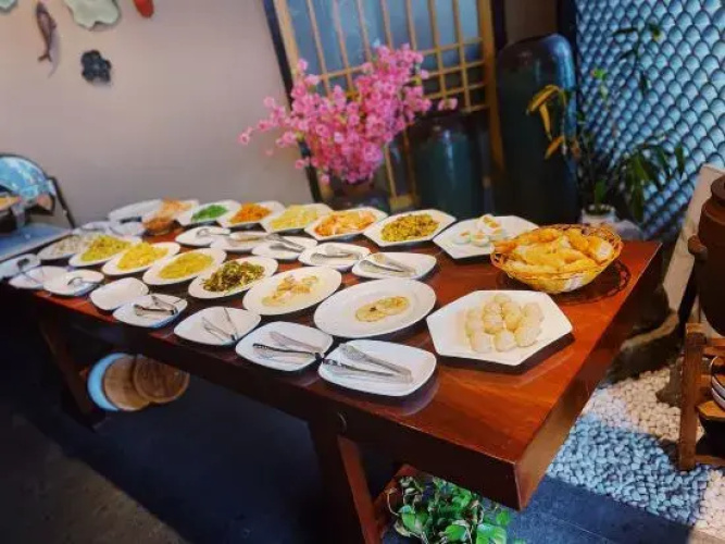 YUN MAN Suites Hotel