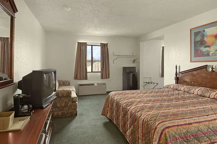 Super 8 Gallup - Gallup, NM