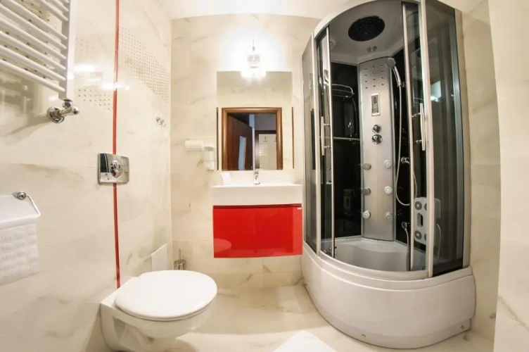 Standard Triple room with balcony
