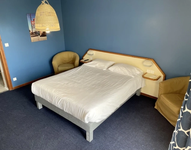 1 Bedroom Comfort Suite with pool view