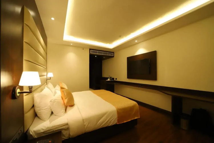 Hotel Dvij Inn