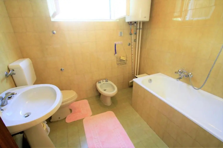 Labinac Ines, Only 300 M From Beach
