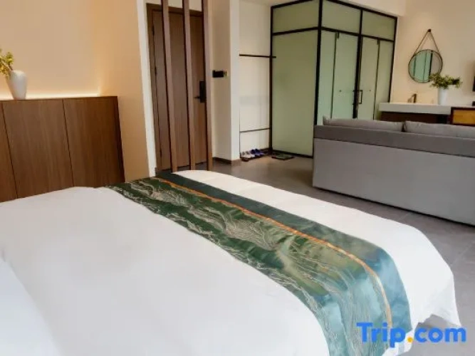 Standard Double room with balcony and with view