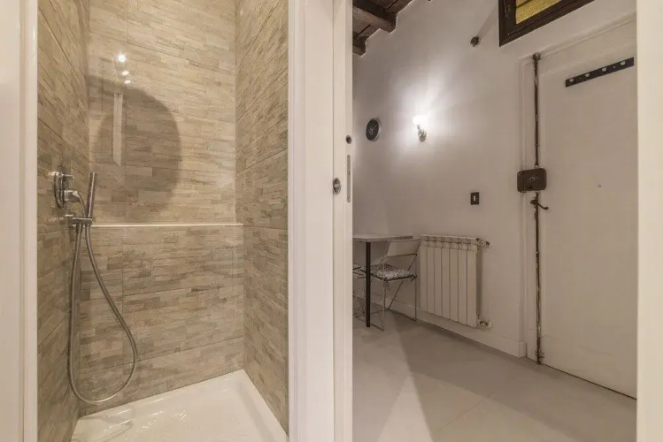 Fori Imperiali Elegant Apartment