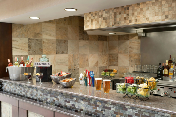 Embassy Suites by Hilton Des Moines Downtown photo 15