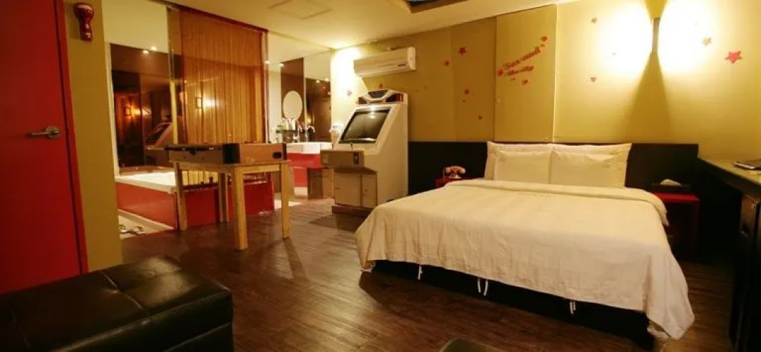 M2 Motel