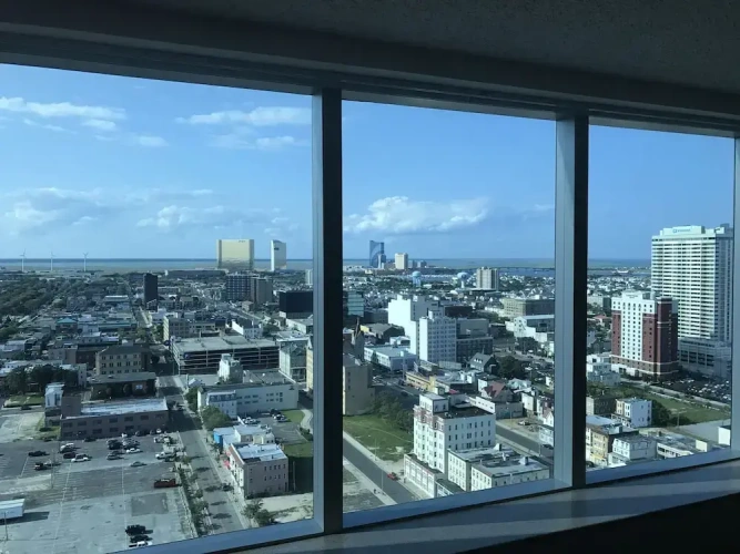 1 Bedroom Suite