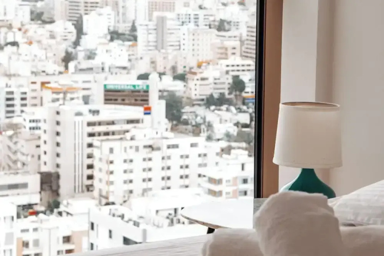 WealthyStays Skyhigh Central