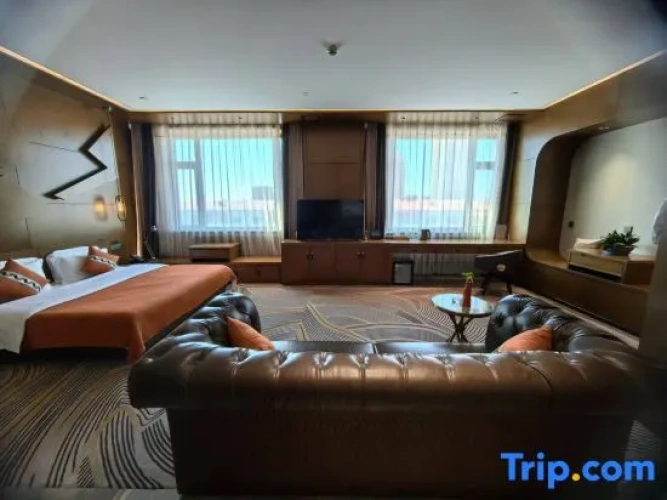 Double Suite