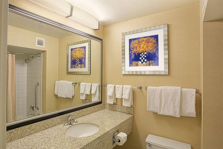 Courtyard By Marriott Valparaiso